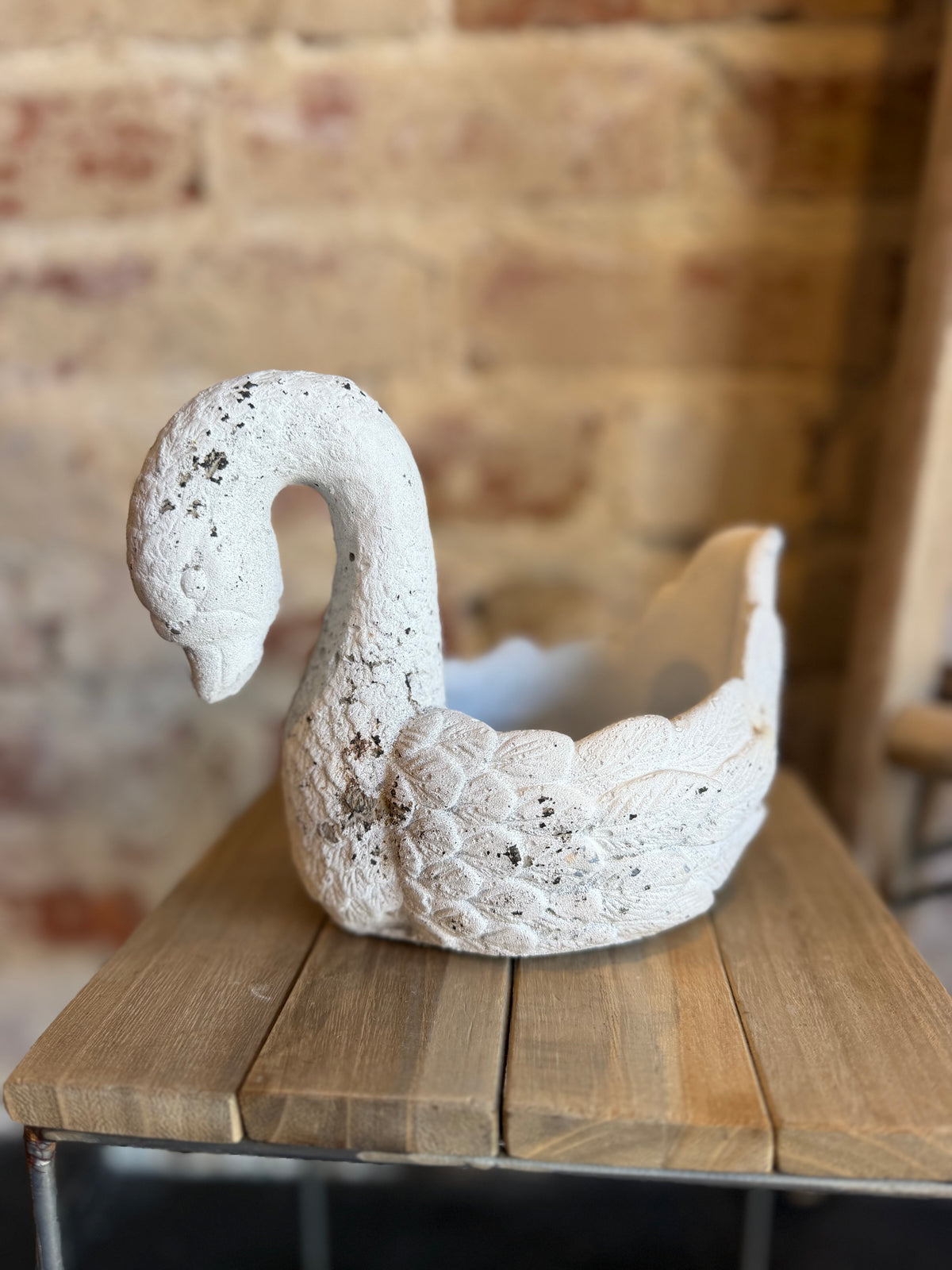 Ivory Swan Bowl