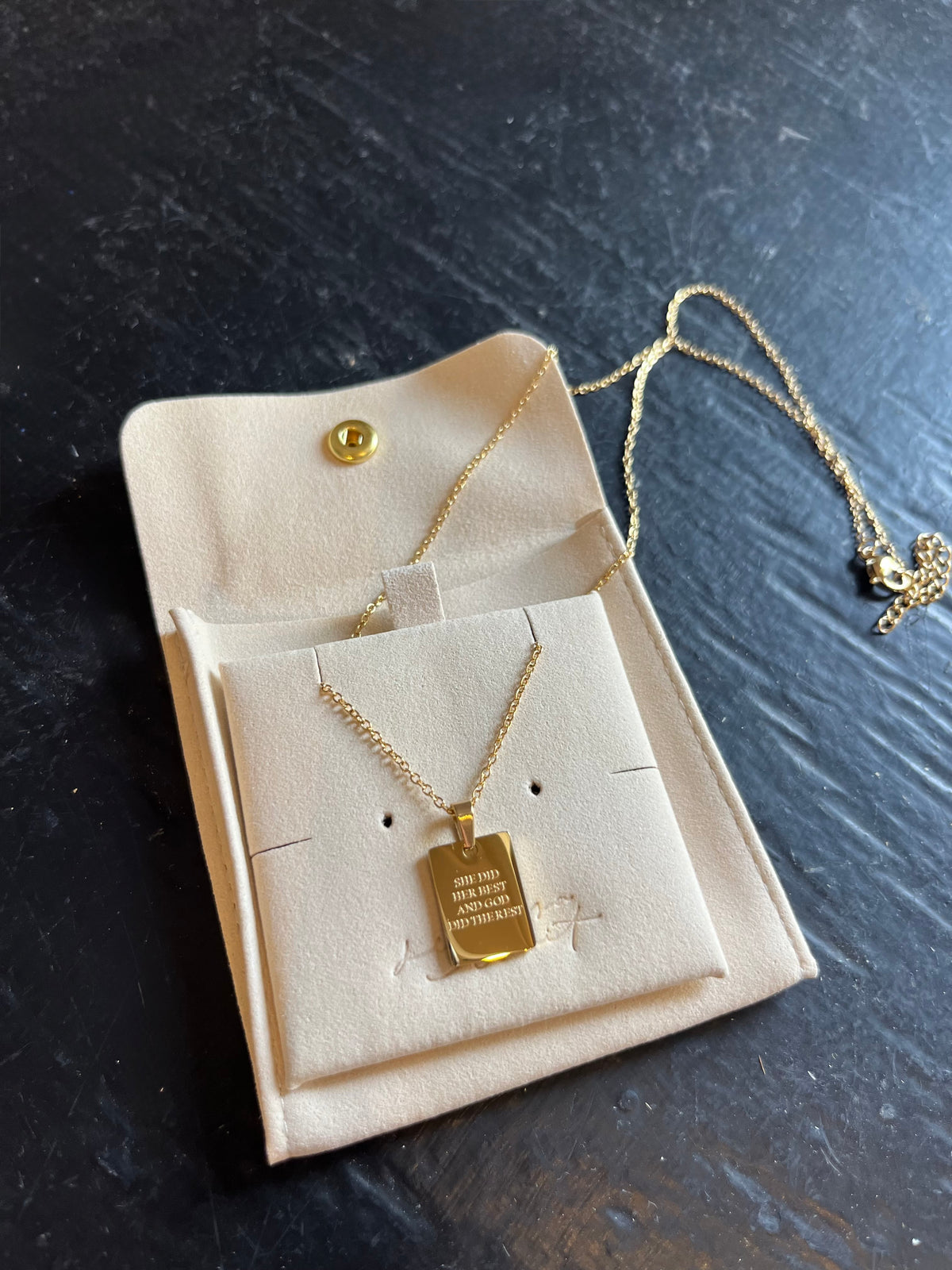 She Did Her Best Necklace - Gold
