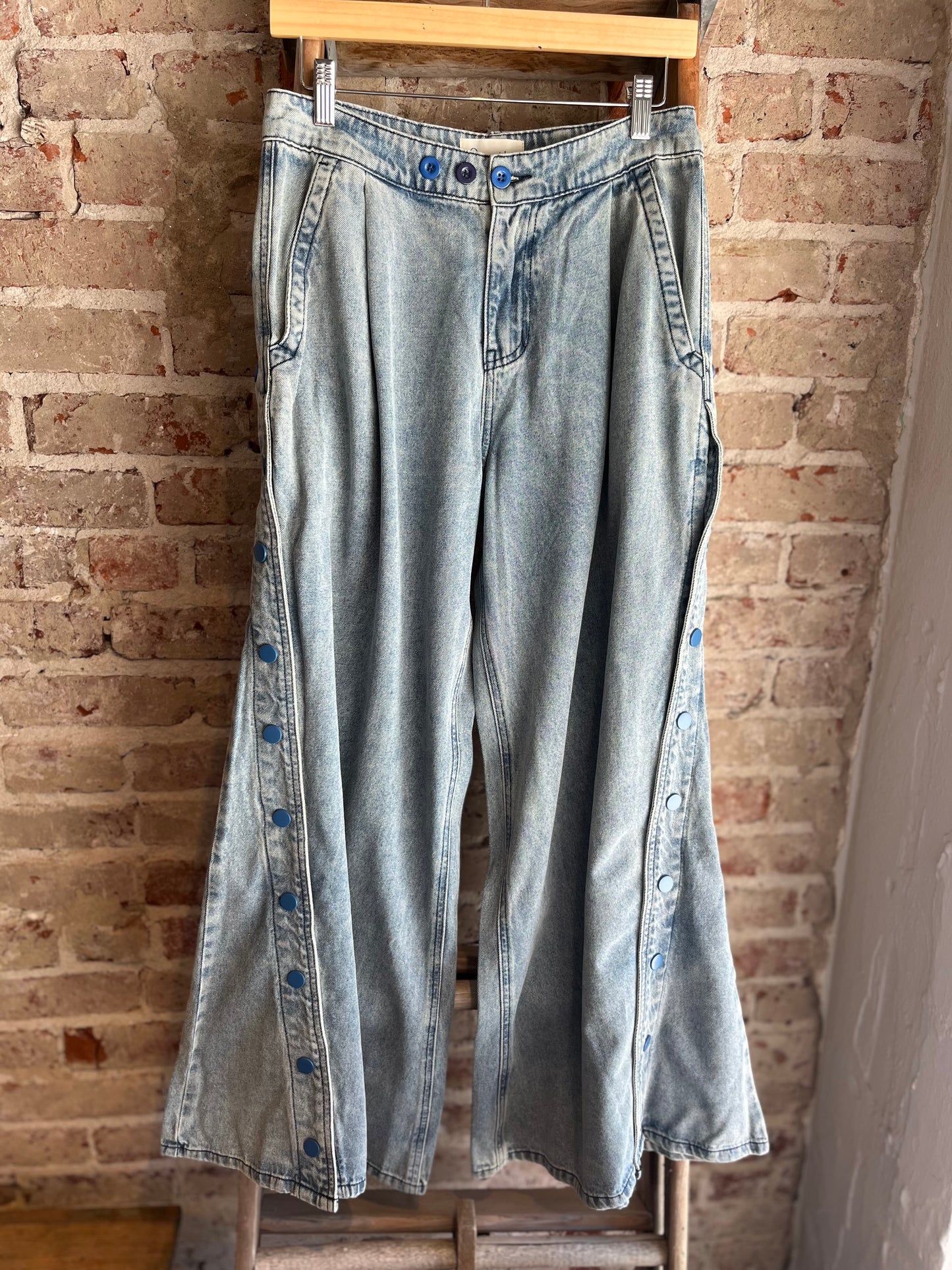 Button Up Wide Leg Denim Jeans