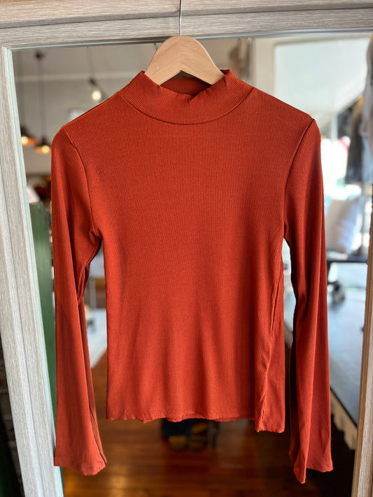 Everyday Ribbed Top- Rust