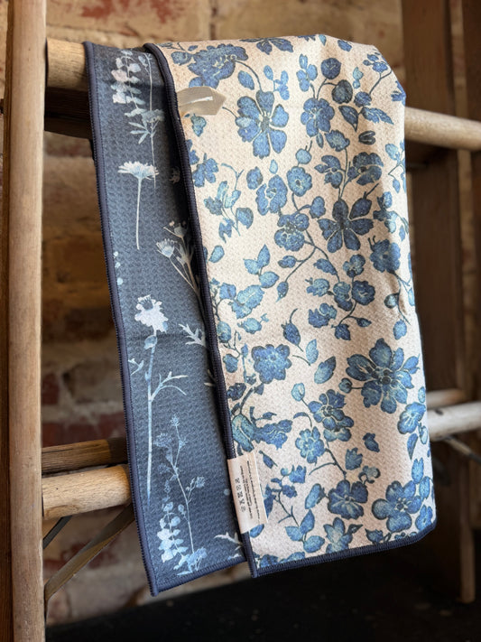 Blue Willow Hand Towel