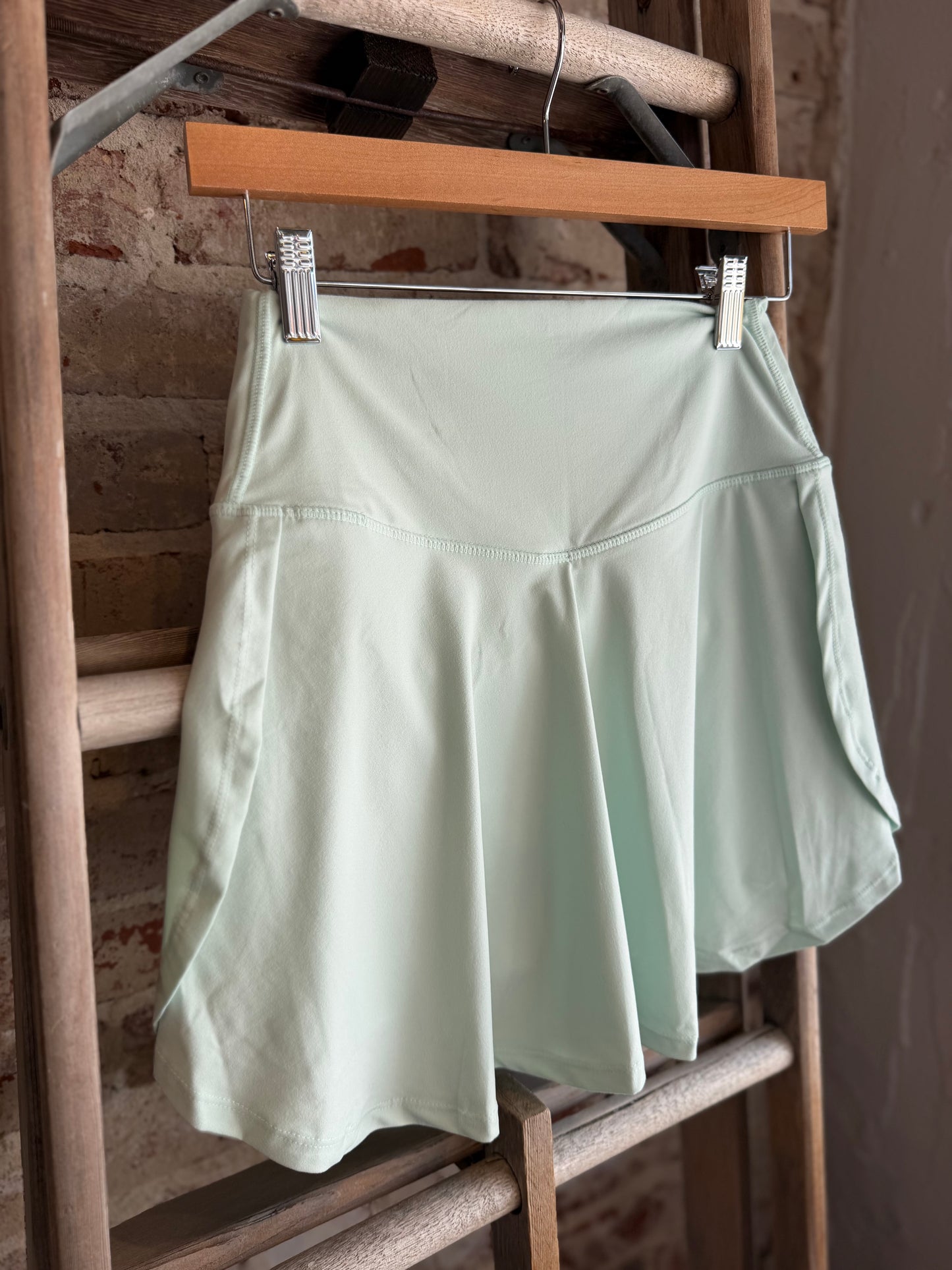 V High Waist Skort -Soft Mint