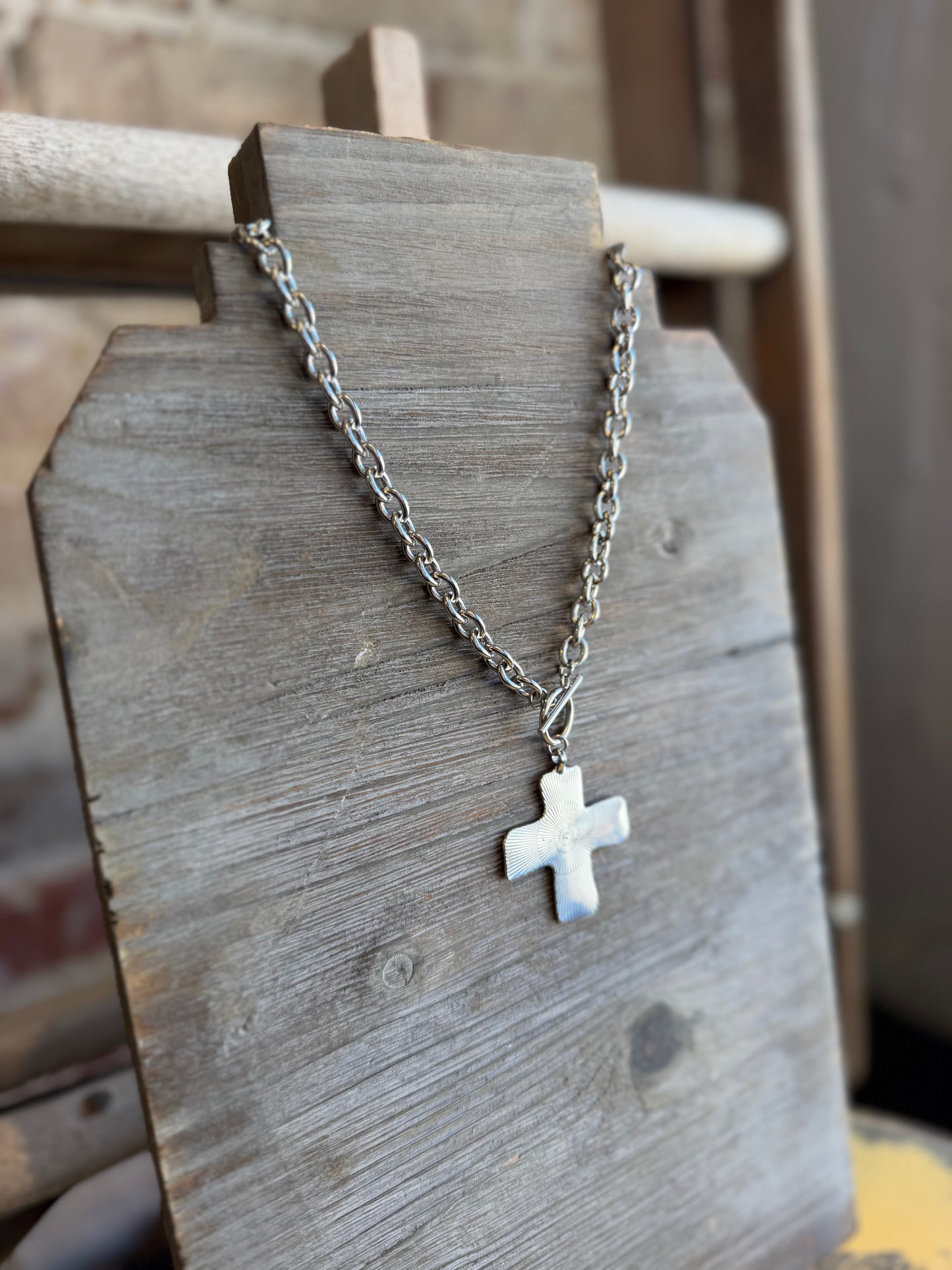 Hammered Cross Necklace - Silver/Waterproof