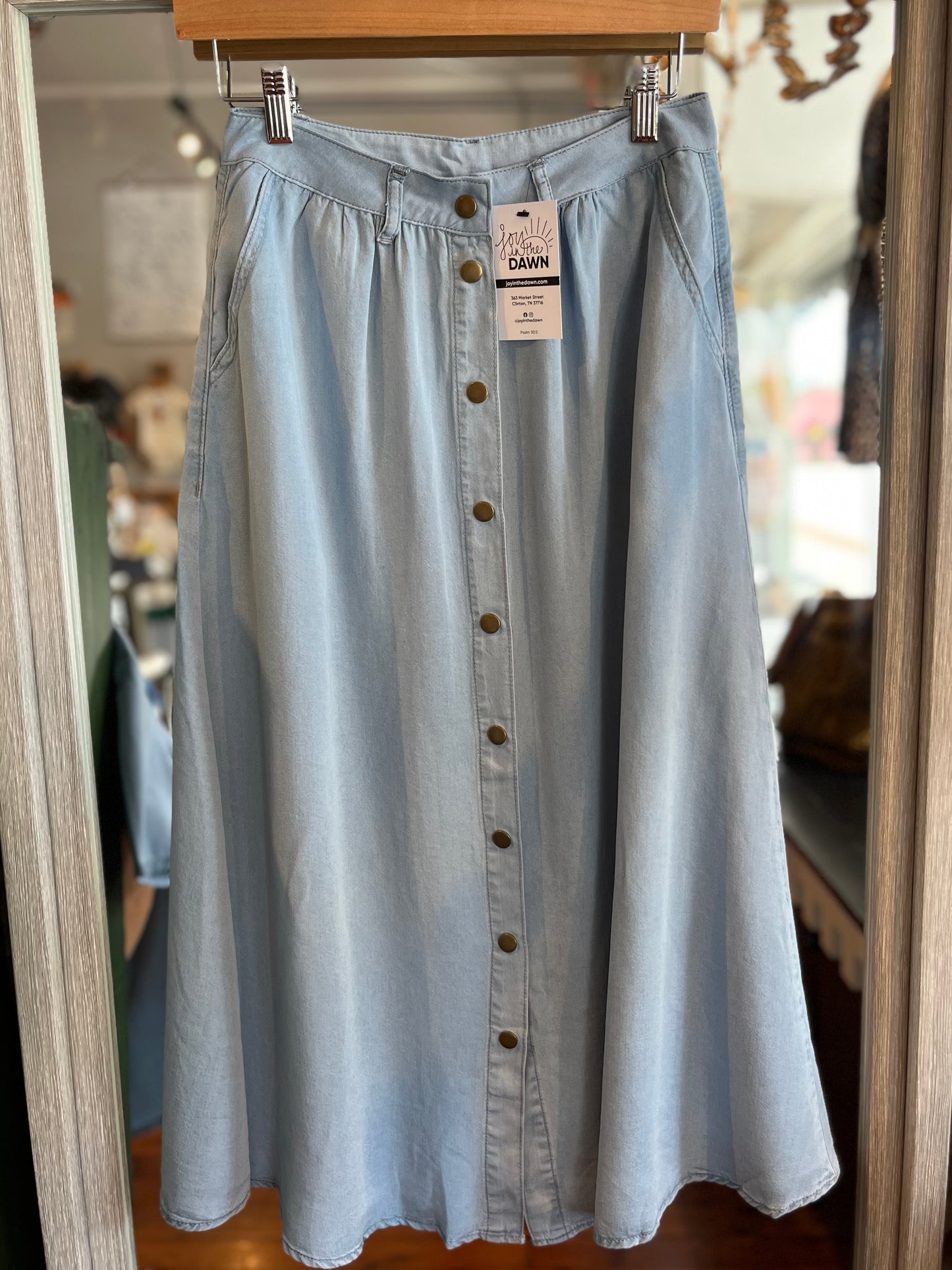 Denim Chambray Buttoned Midi Skirt