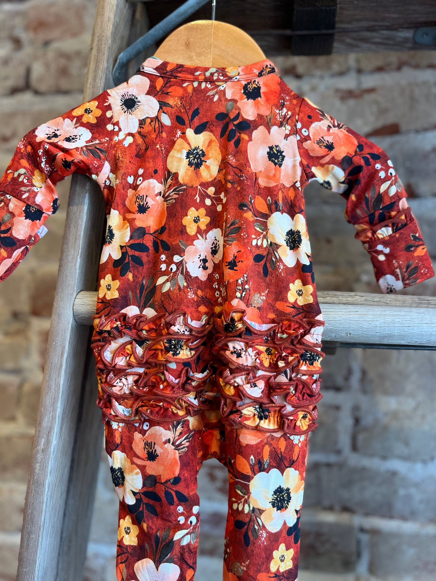 Auburn Floral Bamboo Ruffle Zip