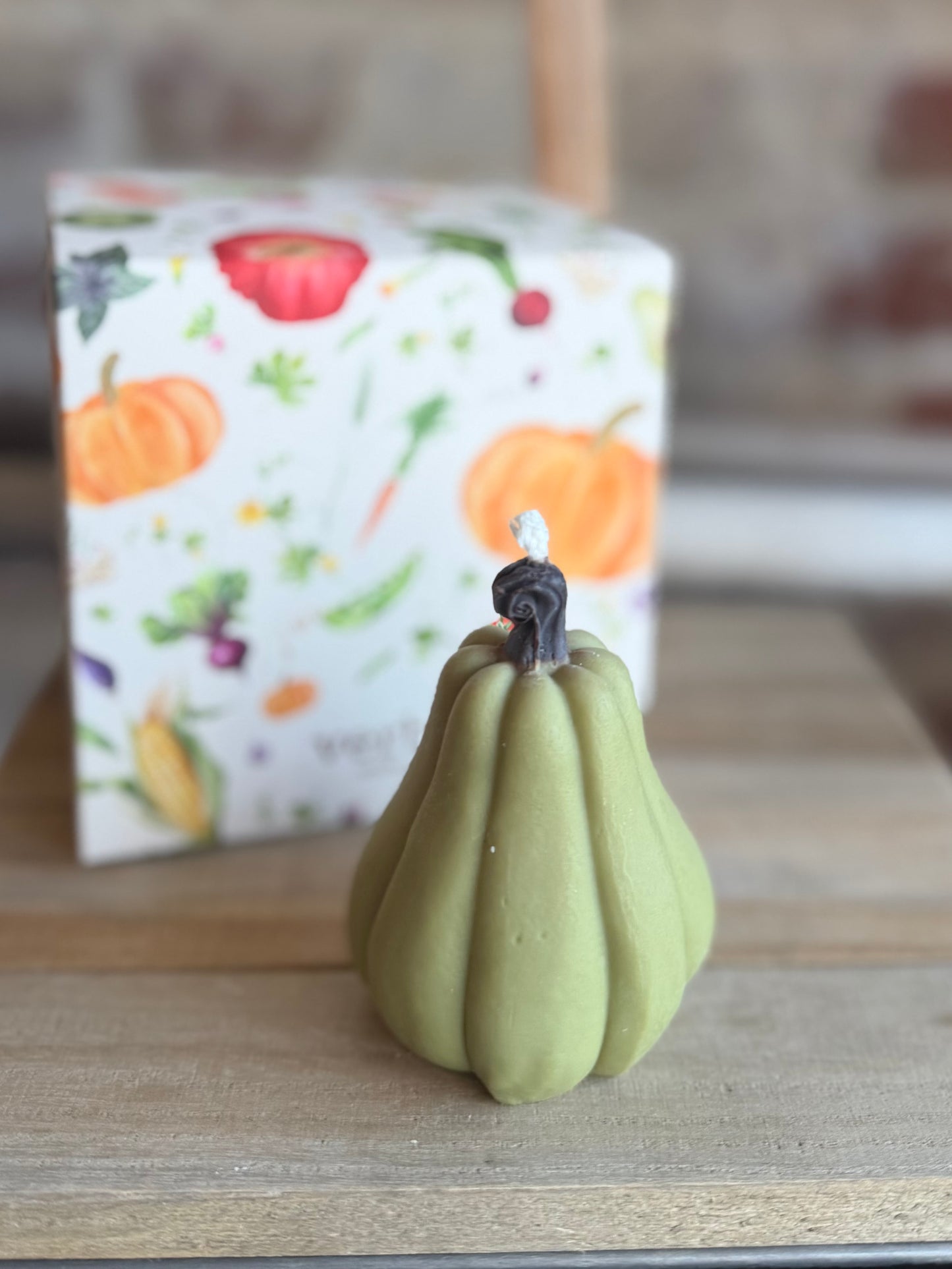 Hubbard Pumpkin Candle-Unscented