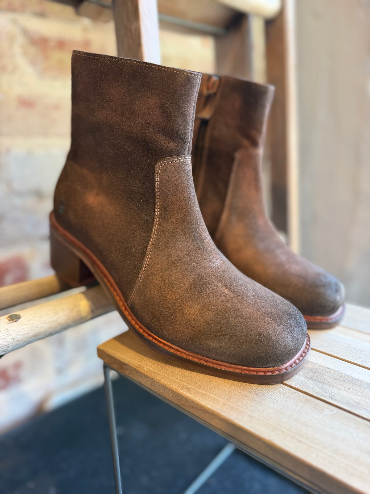Notice Suede Rust Booties