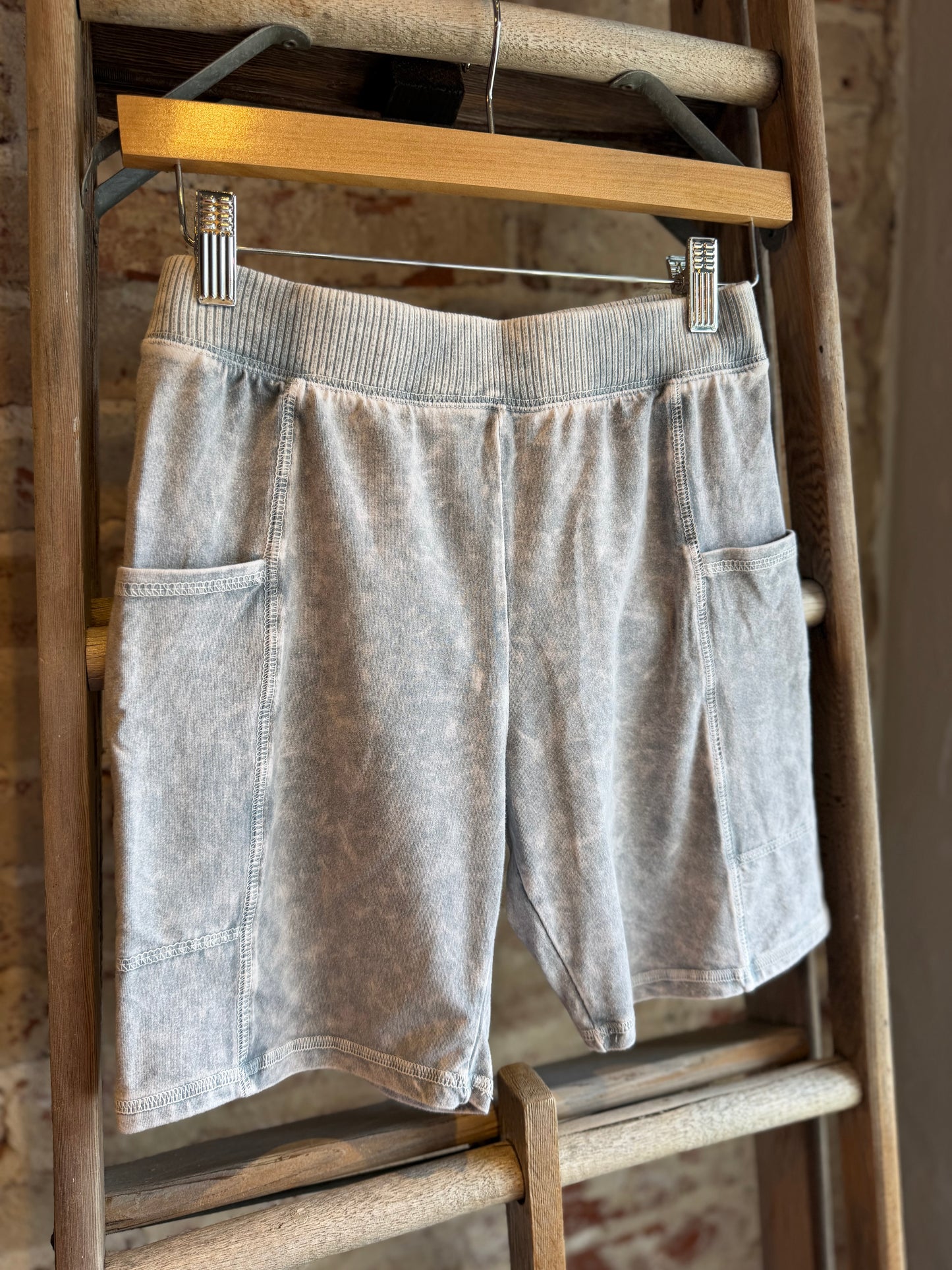 Mineral Wash Biker Shorts - Silver Grey