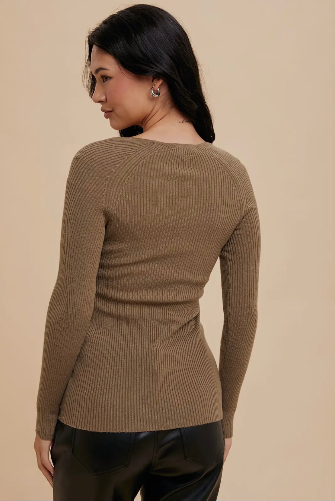 Ribbed Knit Notched V-Neck Top - Taupe