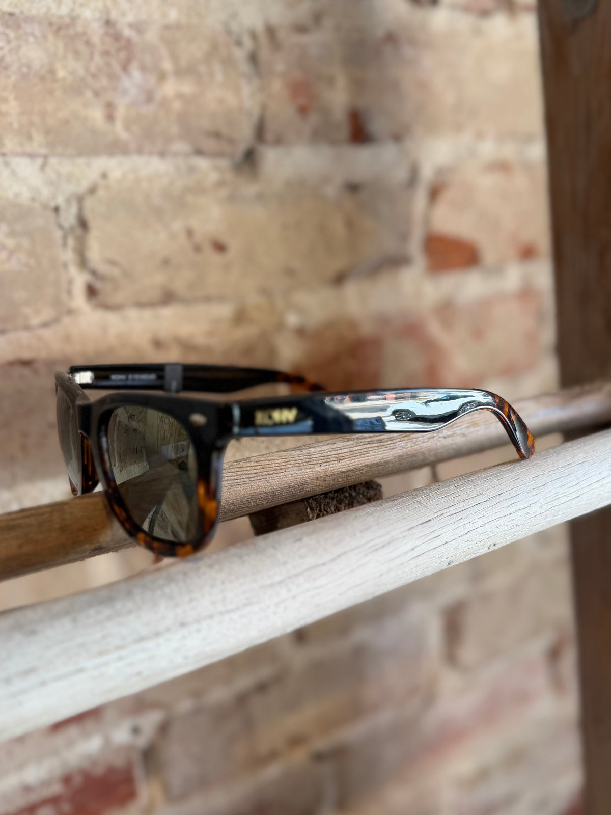 Drift Midnight Fade Square Sunglasses