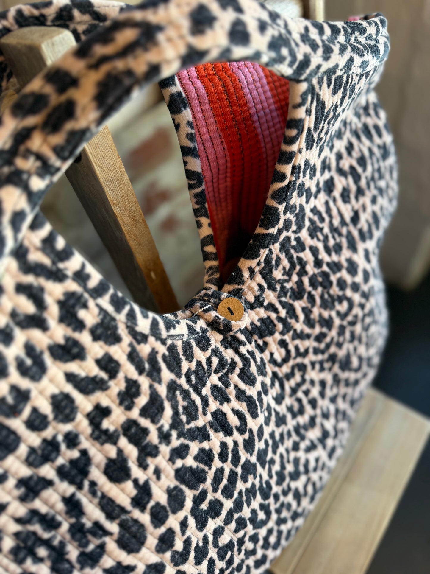 Velvet Luna Bag- Leopard