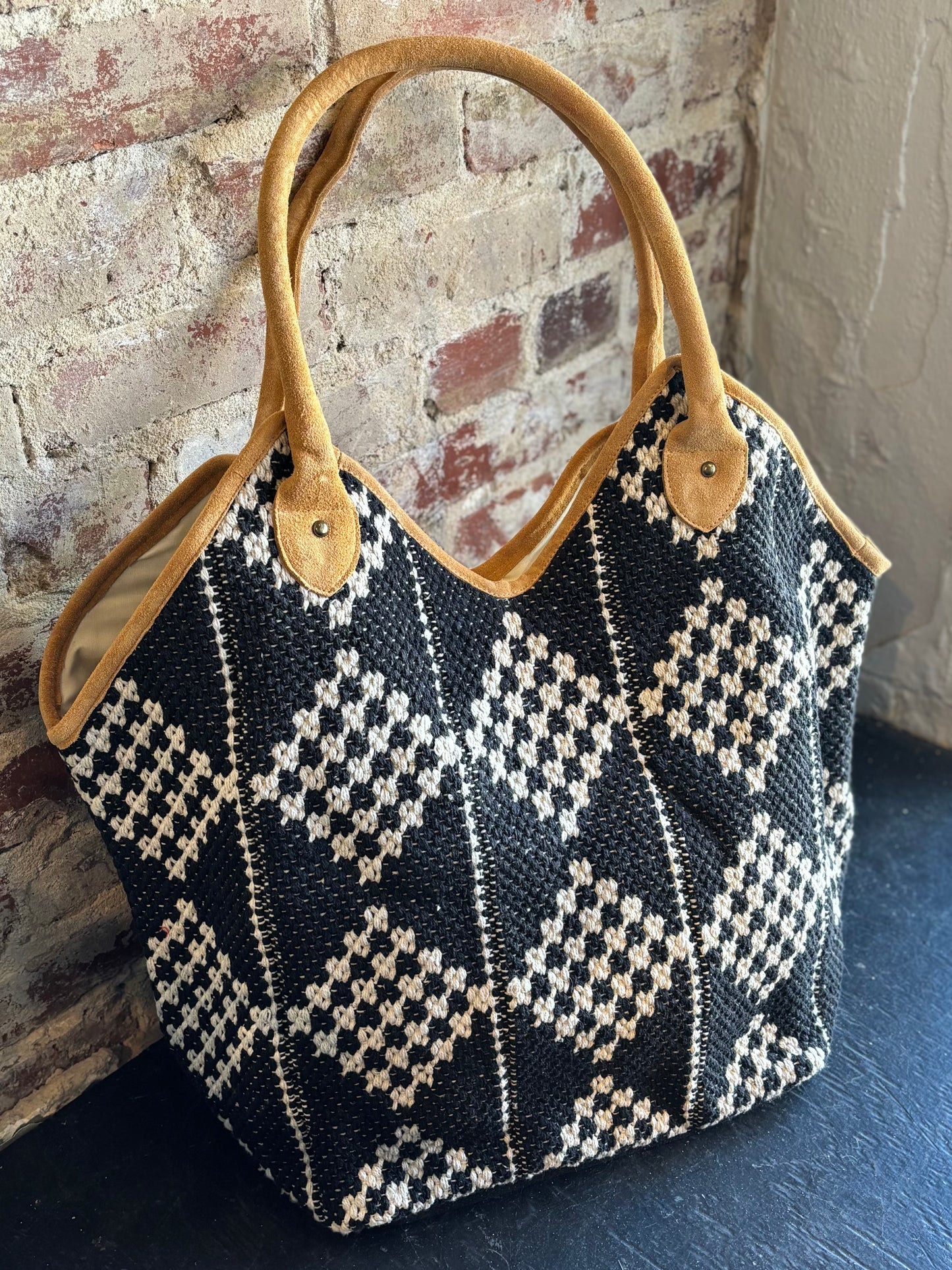 Cotton Diamond Tote - Black/White
