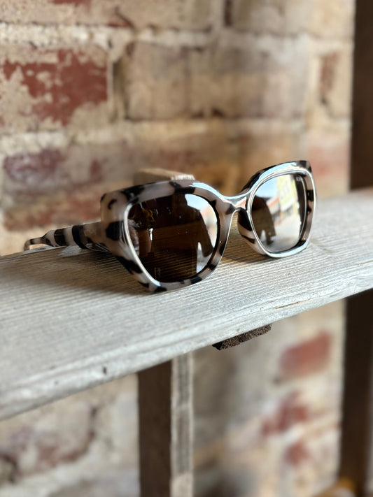 Nova Tortoise Geometric Sunglasses
