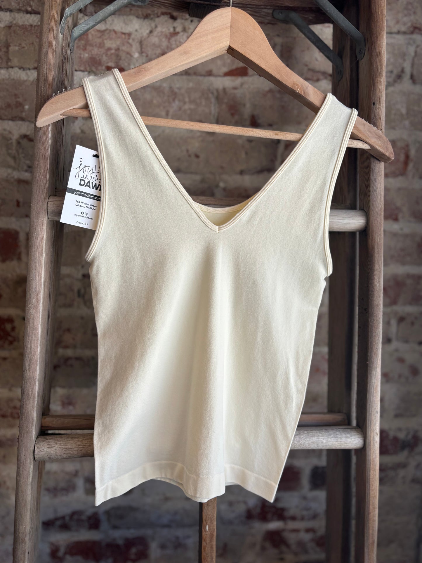 Seamless Reverse Top-Cream