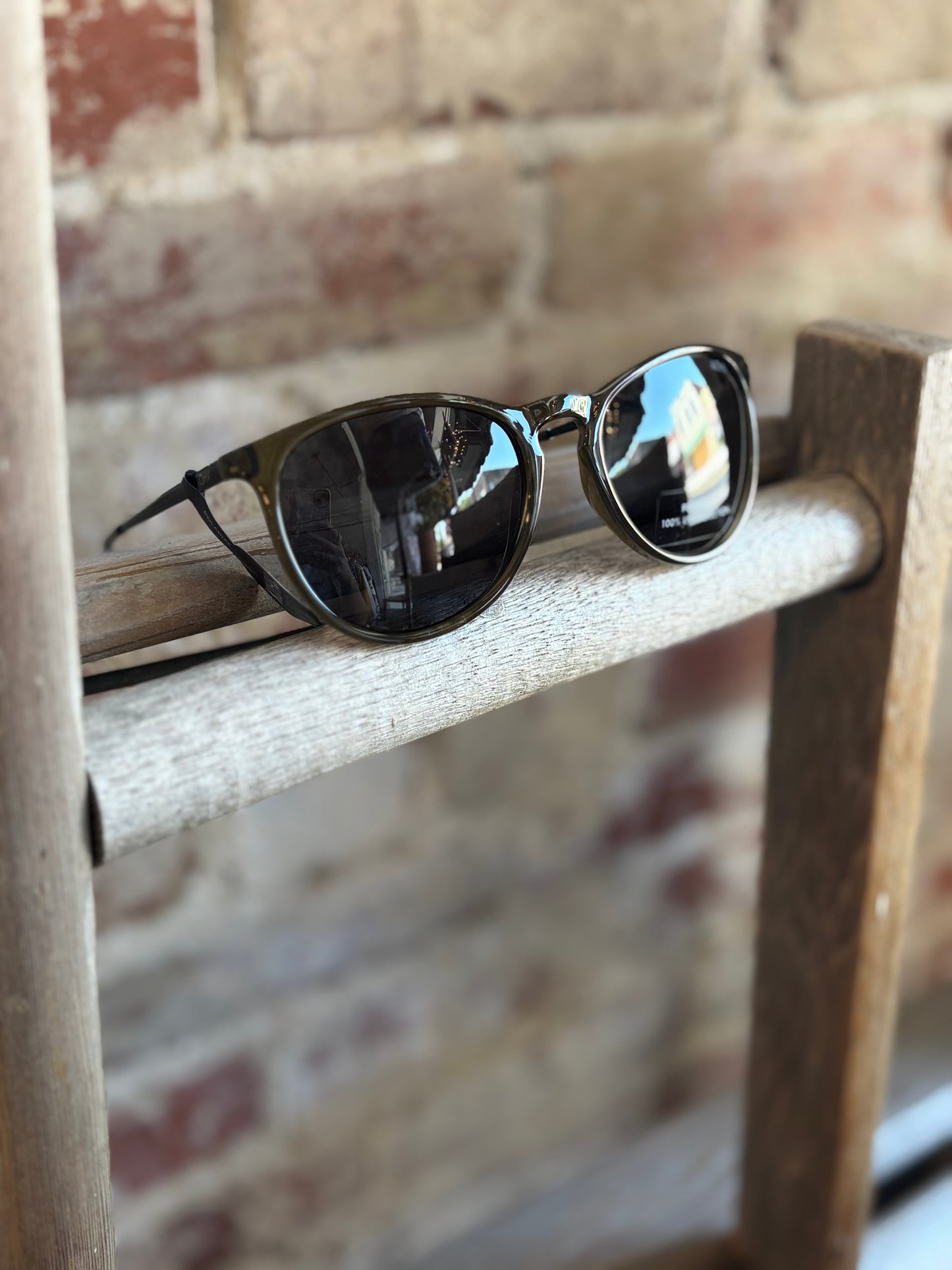 Hale Olive Round Sunglasses