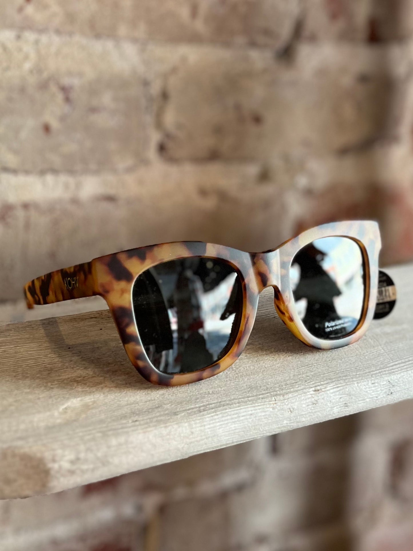 Bailey Tortoise Polarized Sunglasses - Green Lens