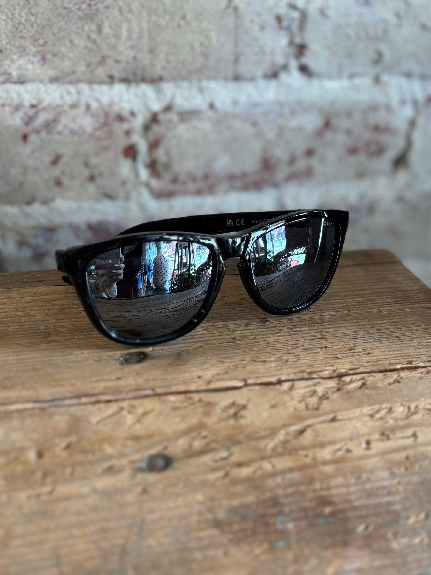 Wake Polarized Square Sunglasses