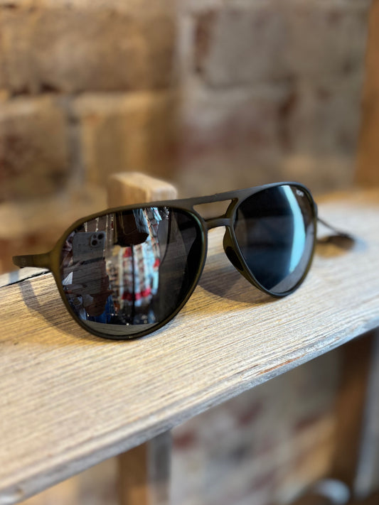 Dash Polarized Aviator Sunglasses - Green