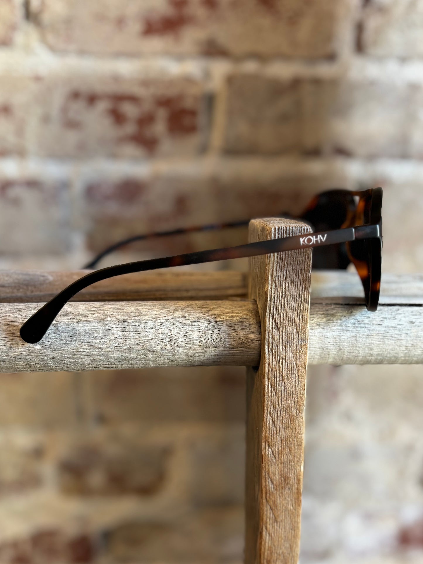 Dash Polarized Aviator Sunglasses - Tortoise