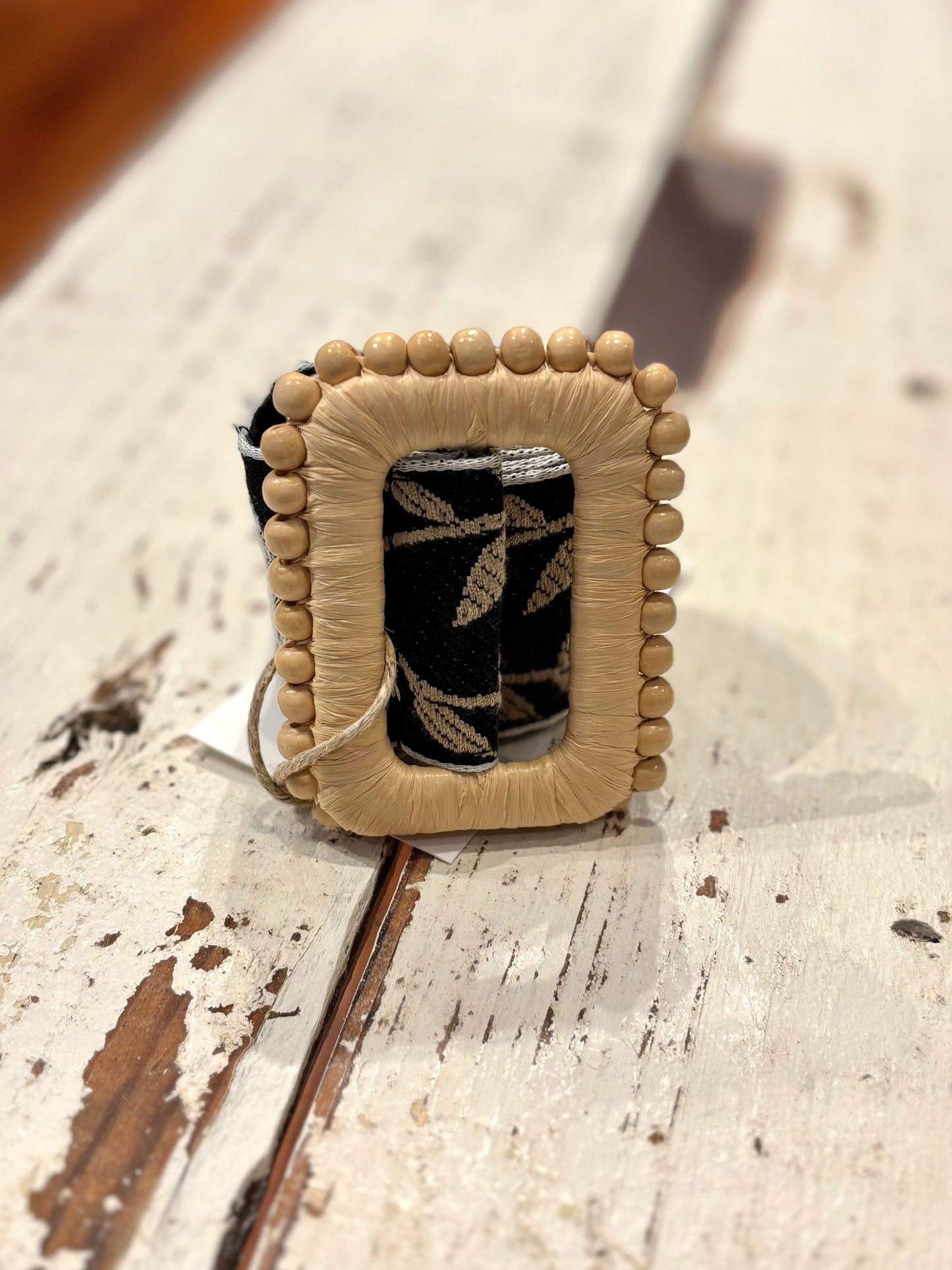 Floral Beaded Belt - Black/White