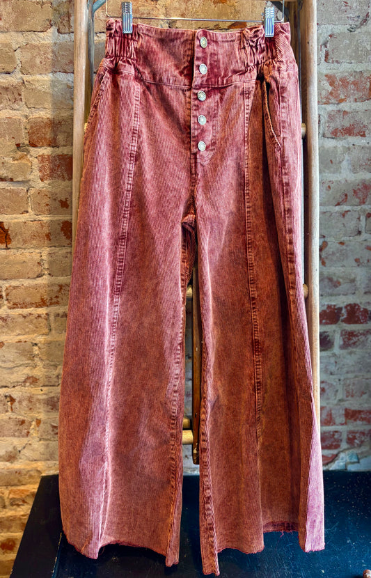 Distressed Corduroy Pants - Wine