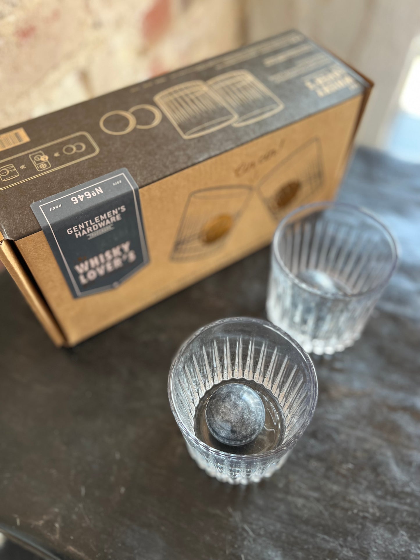 Cocktail Tumbler + Whiskey Stone Set