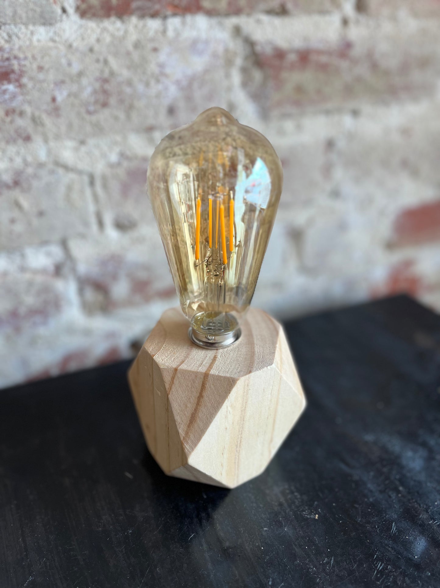 Edison Bulb Light w/ Wooden Base